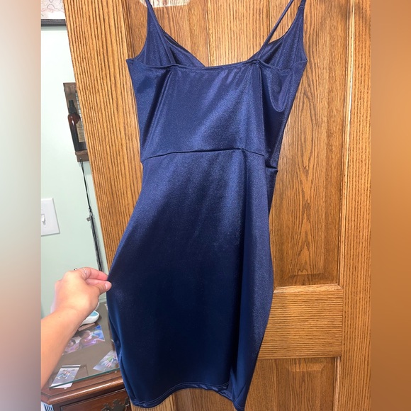 Royal Blue Windsor Homecoming dress Size Small - Picture 2 of 3